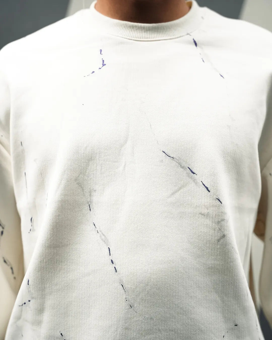 Creamyse Off White Sweatshirt - Unseen Fit