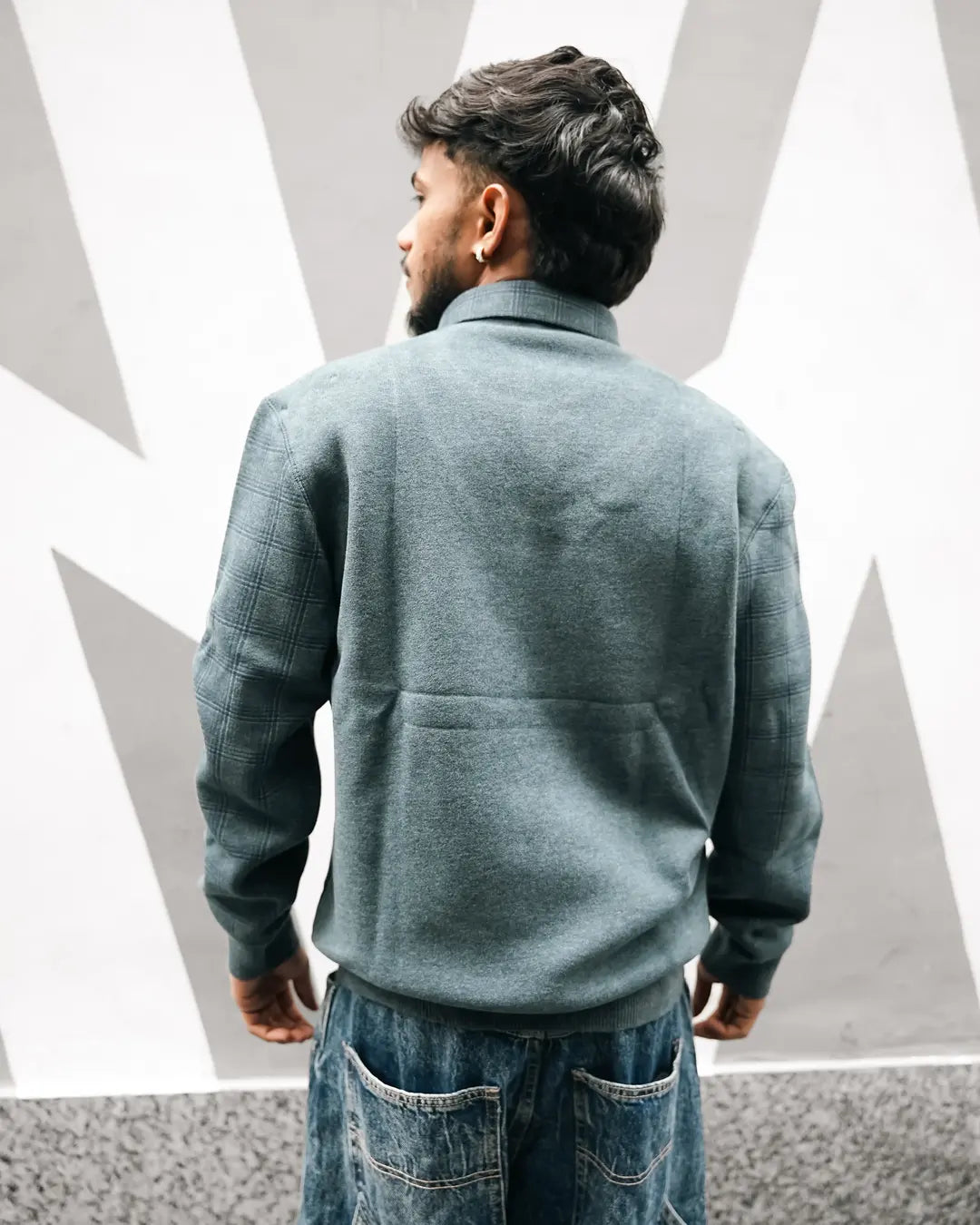 Boxy Sweater - Unseen Fit