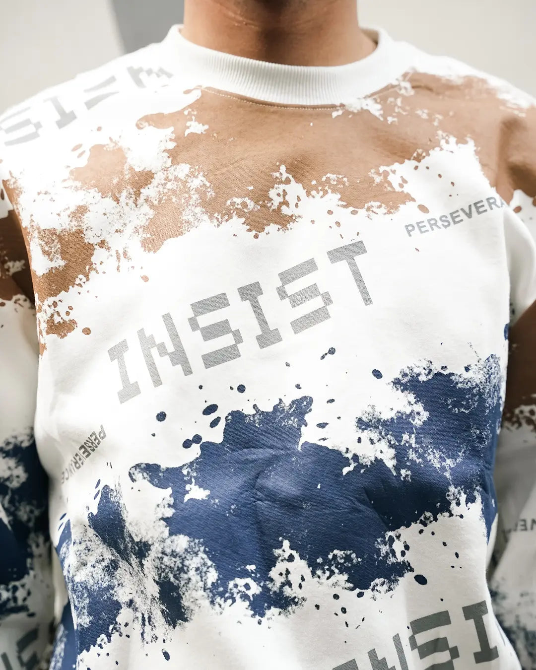 Insist Sweatshirt - Unseen Fit