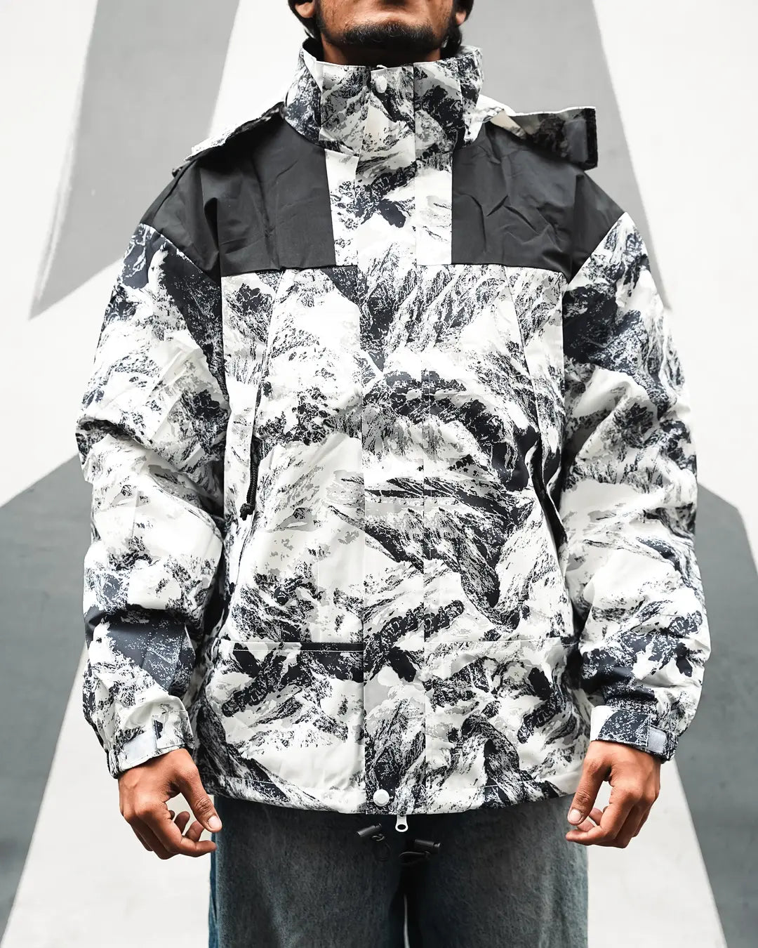 Snowy White Jacket - Unseen Fit